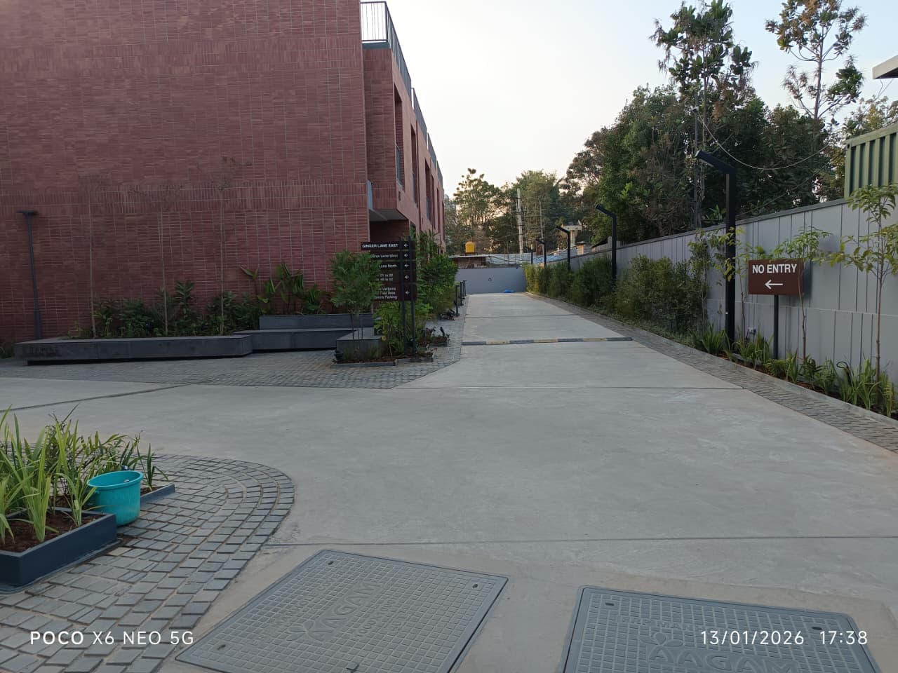 Earthen Ambience site photograph 1