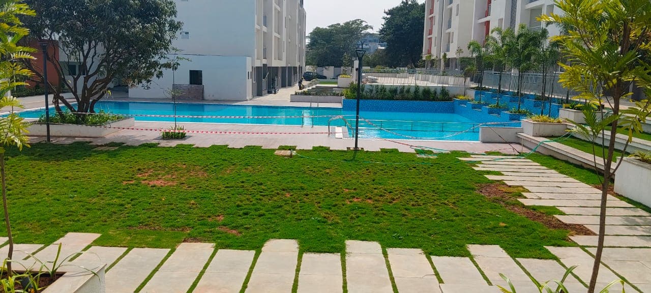 Adarsh Pinecourt site photograph 1