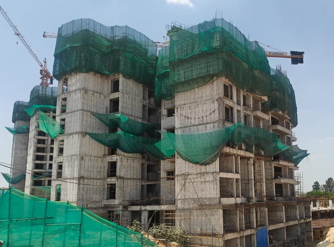 Azur Tower D site photograph 1