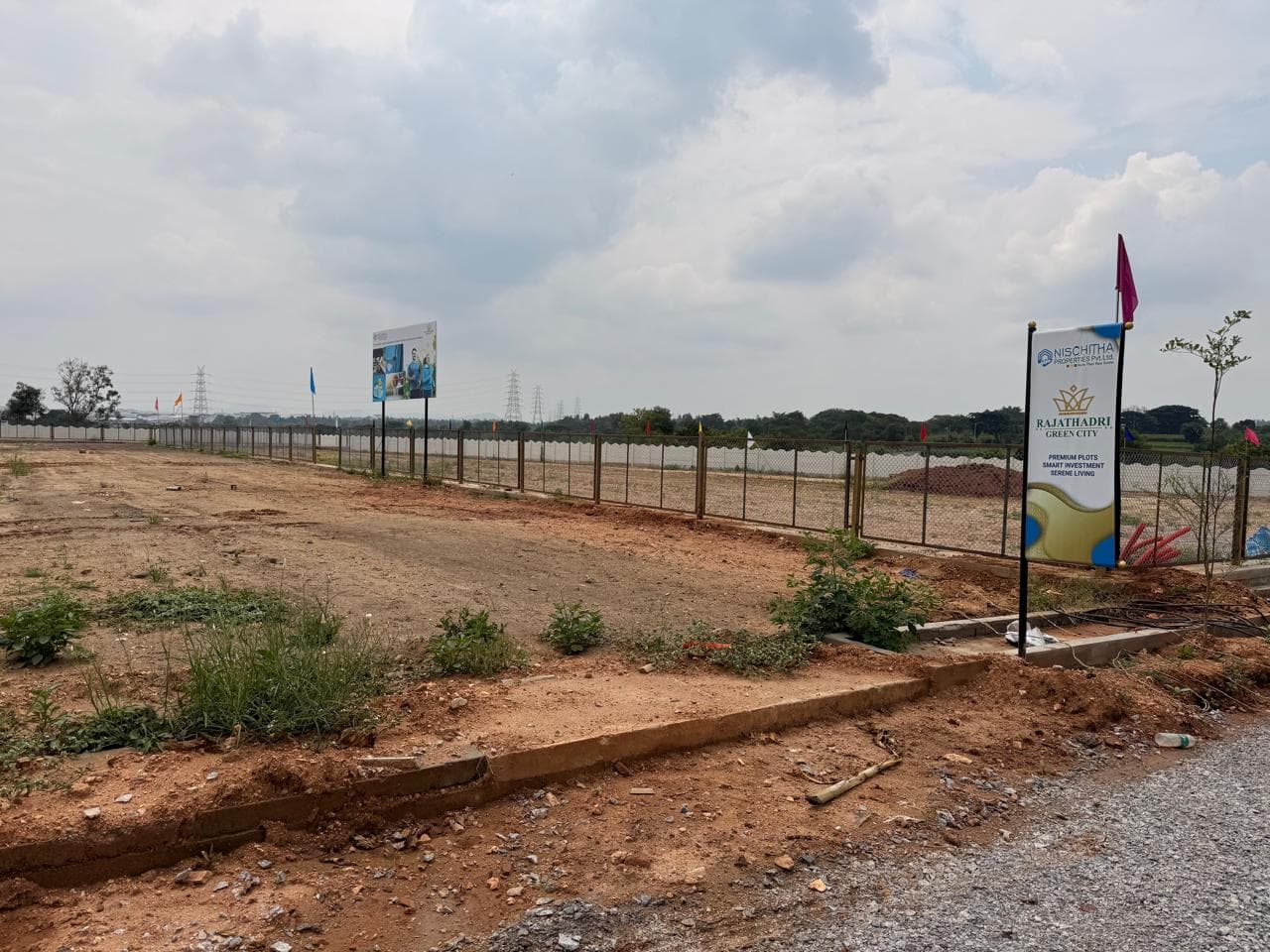 Rajathadri Green City site photograph 1
